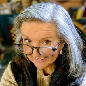 Meet your Posher, Lisa